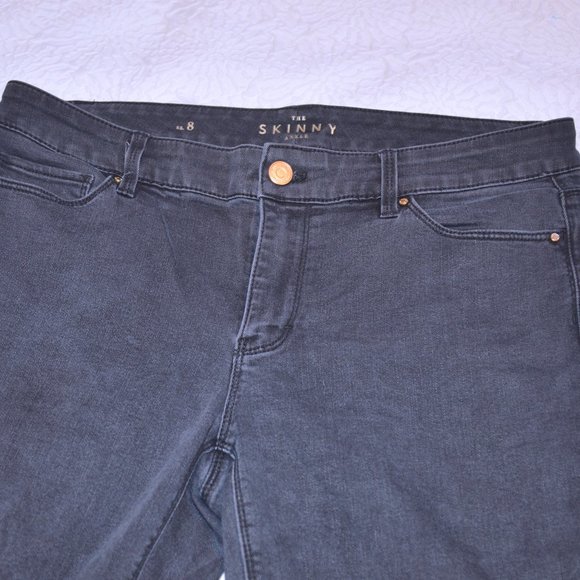 4/$20 WHBM The Skinny Ankle Black Distressed Jeans - Picture 5 of 9
